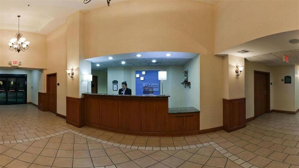 Holiday Inn Express Hotel & Suites Vinita By Ihg Esterno foto