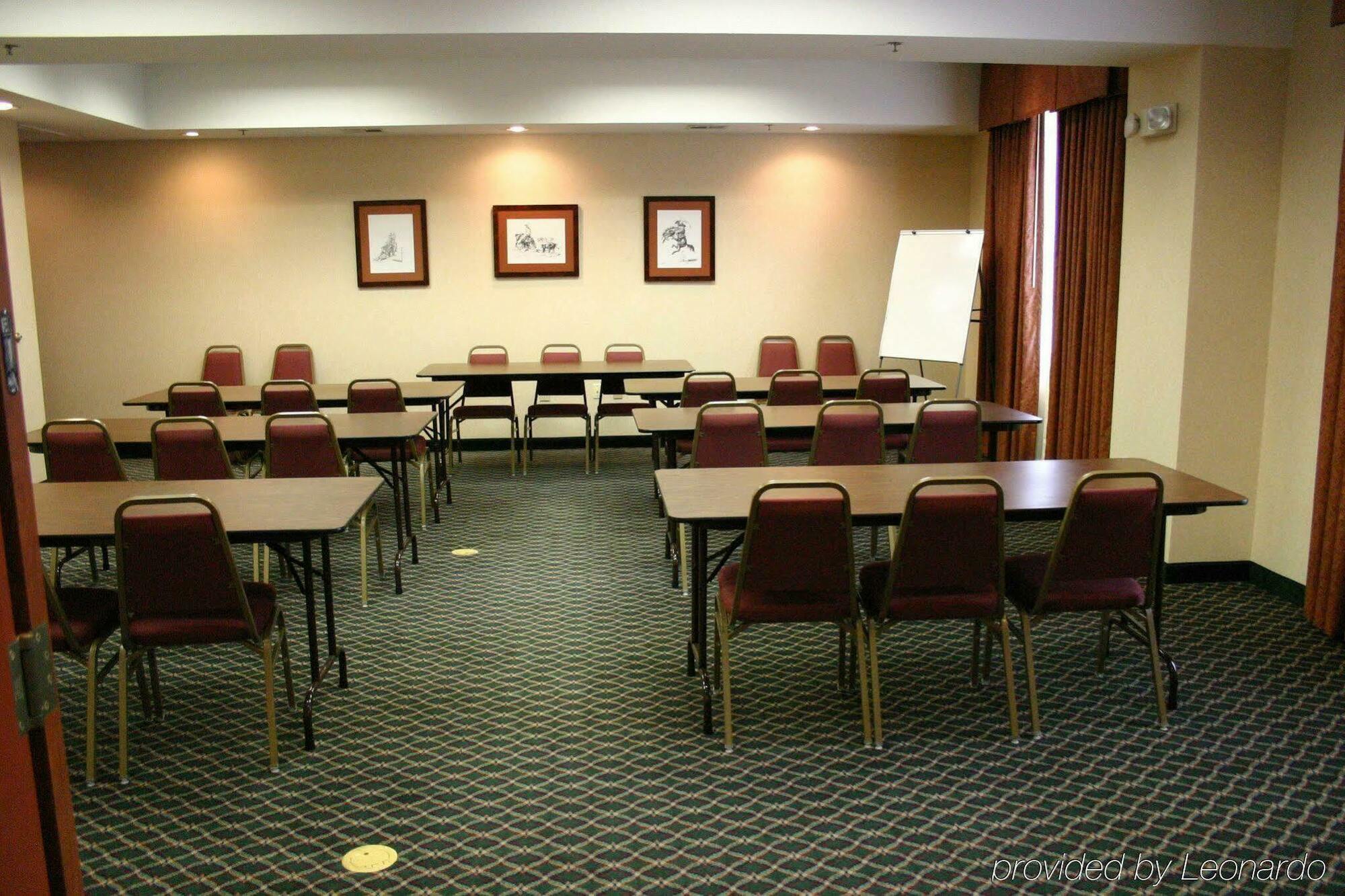 Holiday Inn Express Hotel & Suites Vinita By Ihg Esterno foto